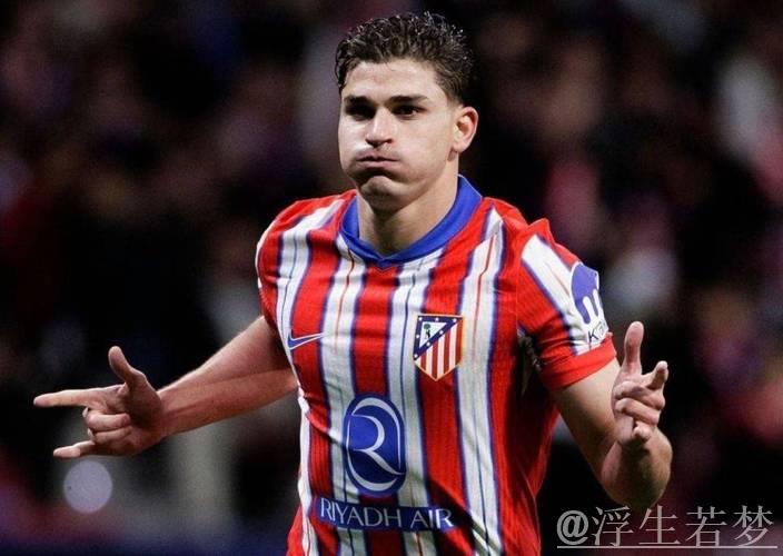 曼城争议出局？小蜘蛛屡遭侵犯被无视！大将怒批：两粒点球漏判太离谱