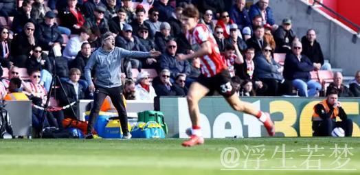 南安普敦与水晶宫握手言和